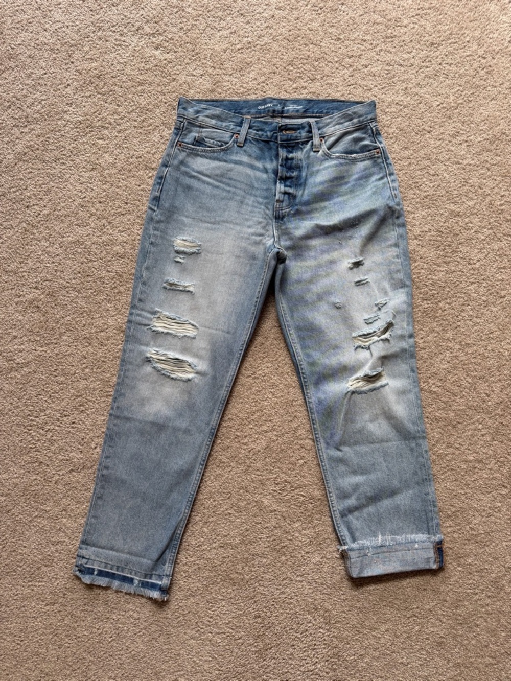 Old Navy Light Blue Distressed Ankle Jeans